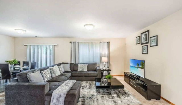 Serenity in Prime Everett Craftsman | Near Boeing! in Everett