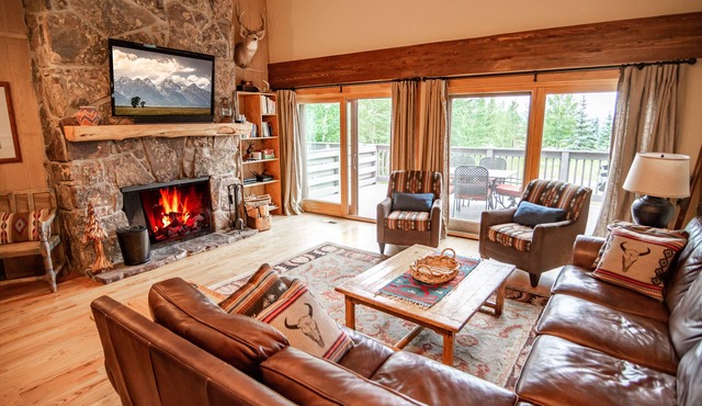 Ski In, Family Sized Teton Village Townhouse in Teton Village