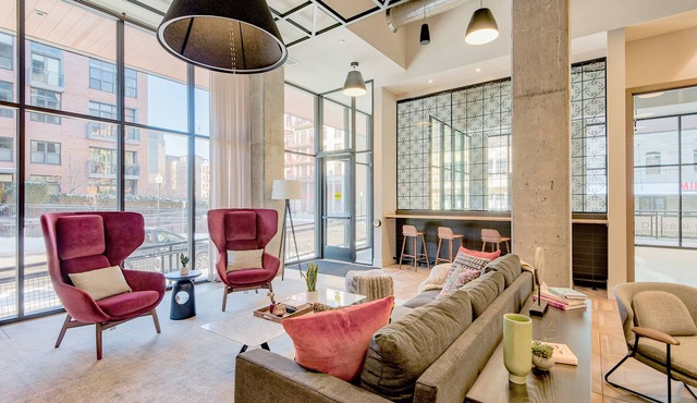 Sonder at Vicinity | Superior Two-Bedroom Apartment w/Balcony in Minneapolis