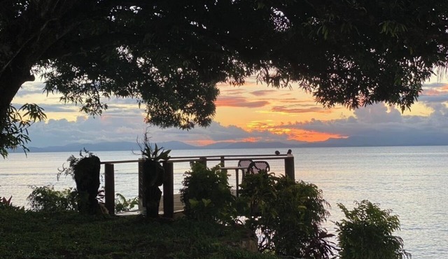 Stay at Matei Pointe. A room with a view, located in prime position. in Matei