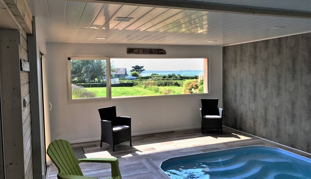 Stunning SEA VIEW Private indoor swimming pool 29 to 300 m in Plougasnou