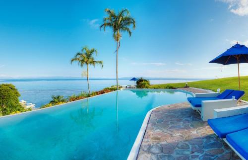 Taveuni Island Resort & Spa in Matei