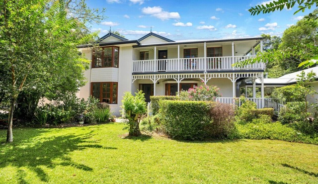The Avenue at Montville (House) in Montville