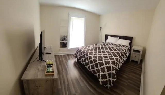 The Dragon's Den Downstairs Room 1 in Tazewell
