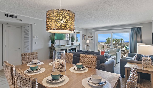 The Islander 207 Beautiful Gulf View FREE Beach Service. Platinum Plus unit. in Destin