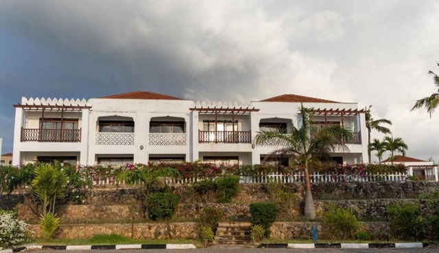 The Sultan Palace Beach Retreat Three-Bedroom Villa Sea Facing in Mombasa