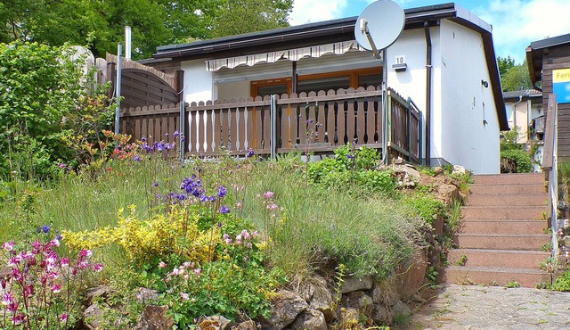 Vacation home at the knot in the Westerwald, air conditioning, desk, terrace, barbecue in Greifenstein