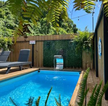 Villa Morivivi Couples with pool in Tierras Nuevas Poniente