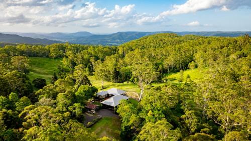 Whispering Valley Cottage Retreat in Maleny