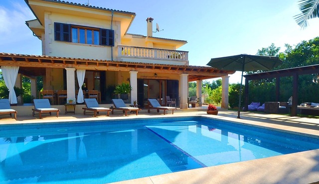 Wunderschön restauriertes Landhaus by Interhome in Son Sardina