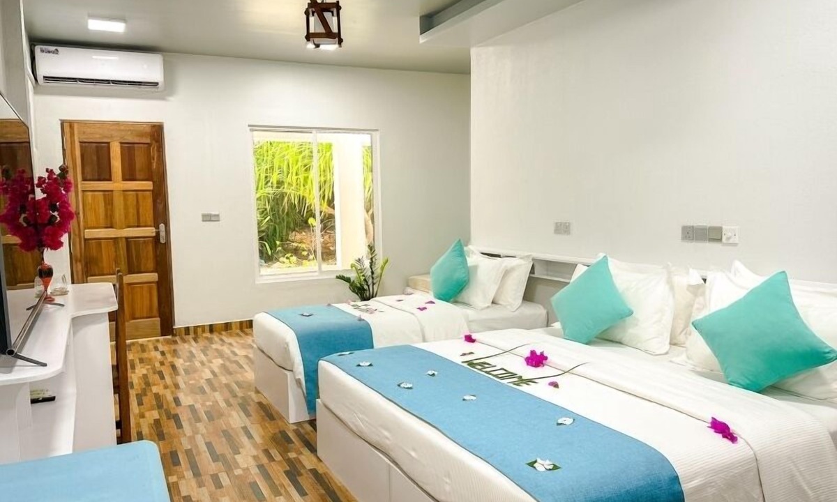 Fulhadhoo Hotel | ISLAND LUXURY DIVE HOTEL - FULHADHOO
