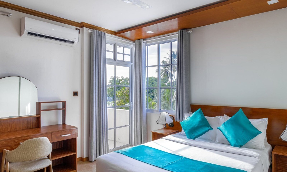 Maamigili Bed & Breakfast | Maaniya Palace