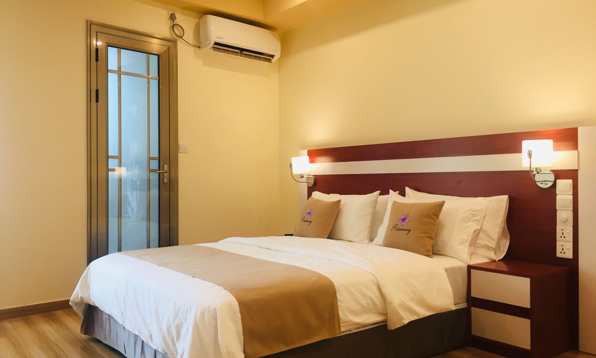 Maafushi Hotel | Rosemary Boutique
