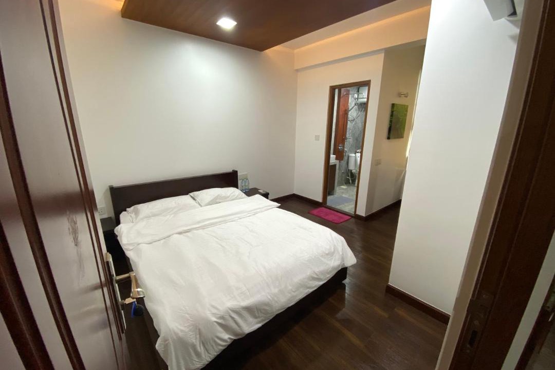 Male Apartment | Luxury 3 Room Apartment by Oboe