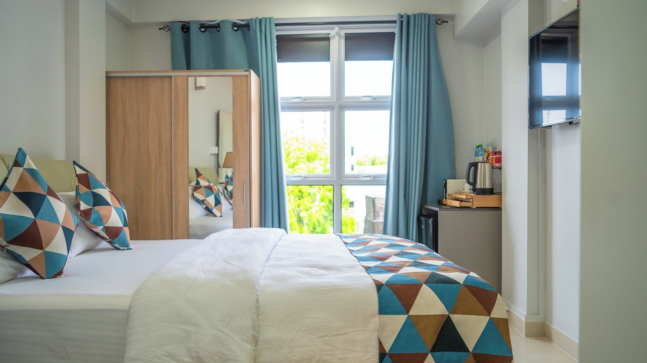 Photo of Bedroom in Male