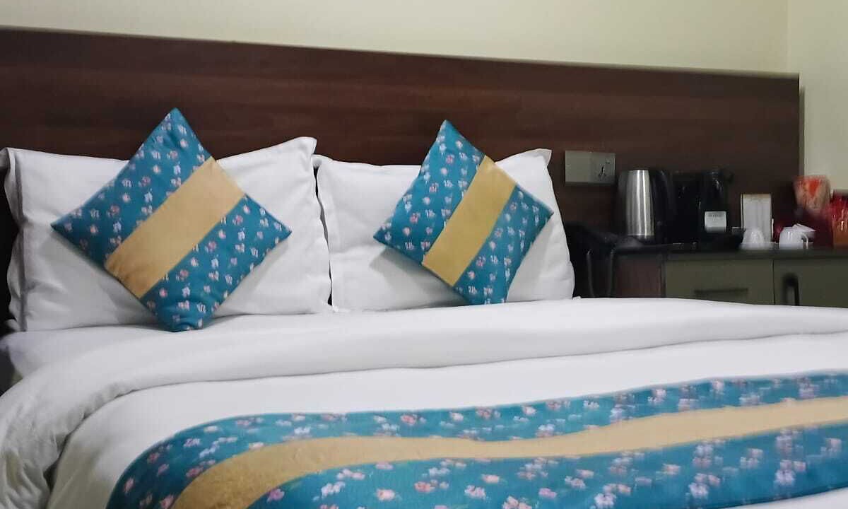 Photo of Bedroom in Male