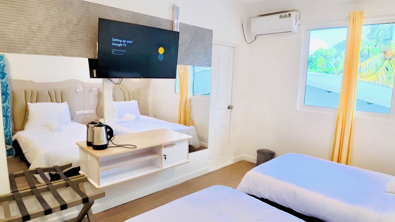 Photo of Bedroom in Thulusdhoo Island