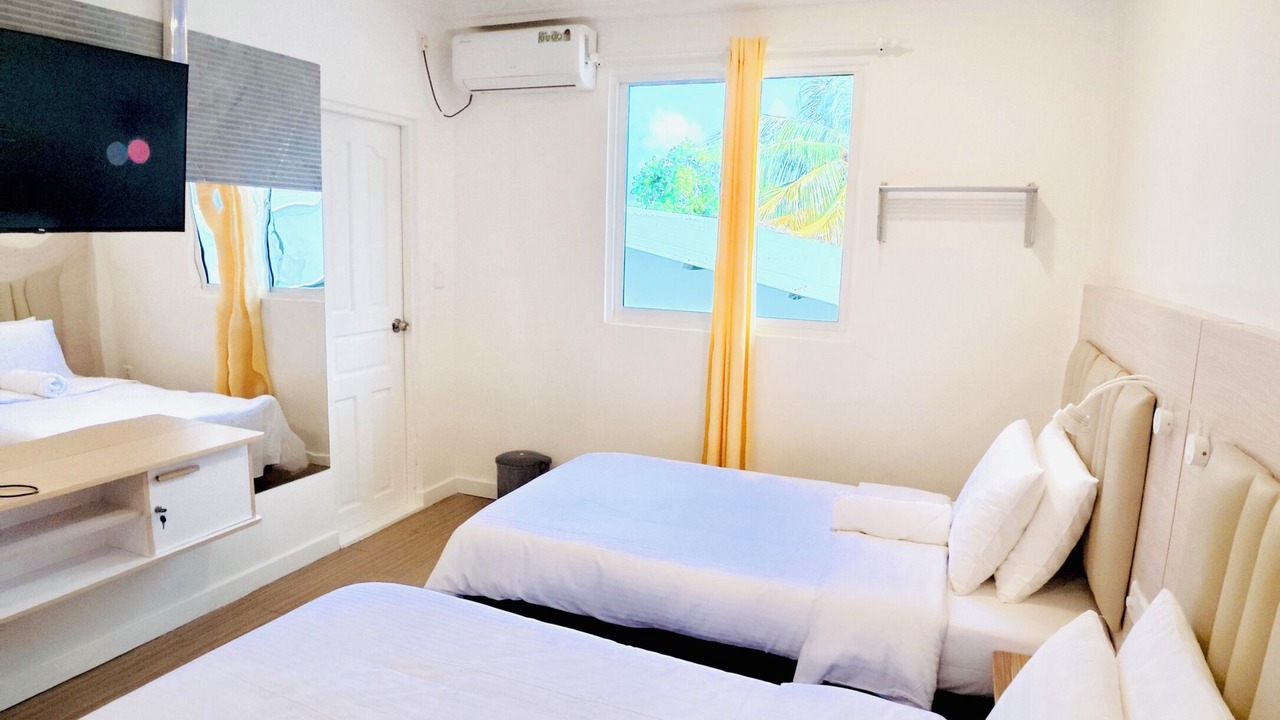 Photo of Bedroom in Thulusdhoo Island