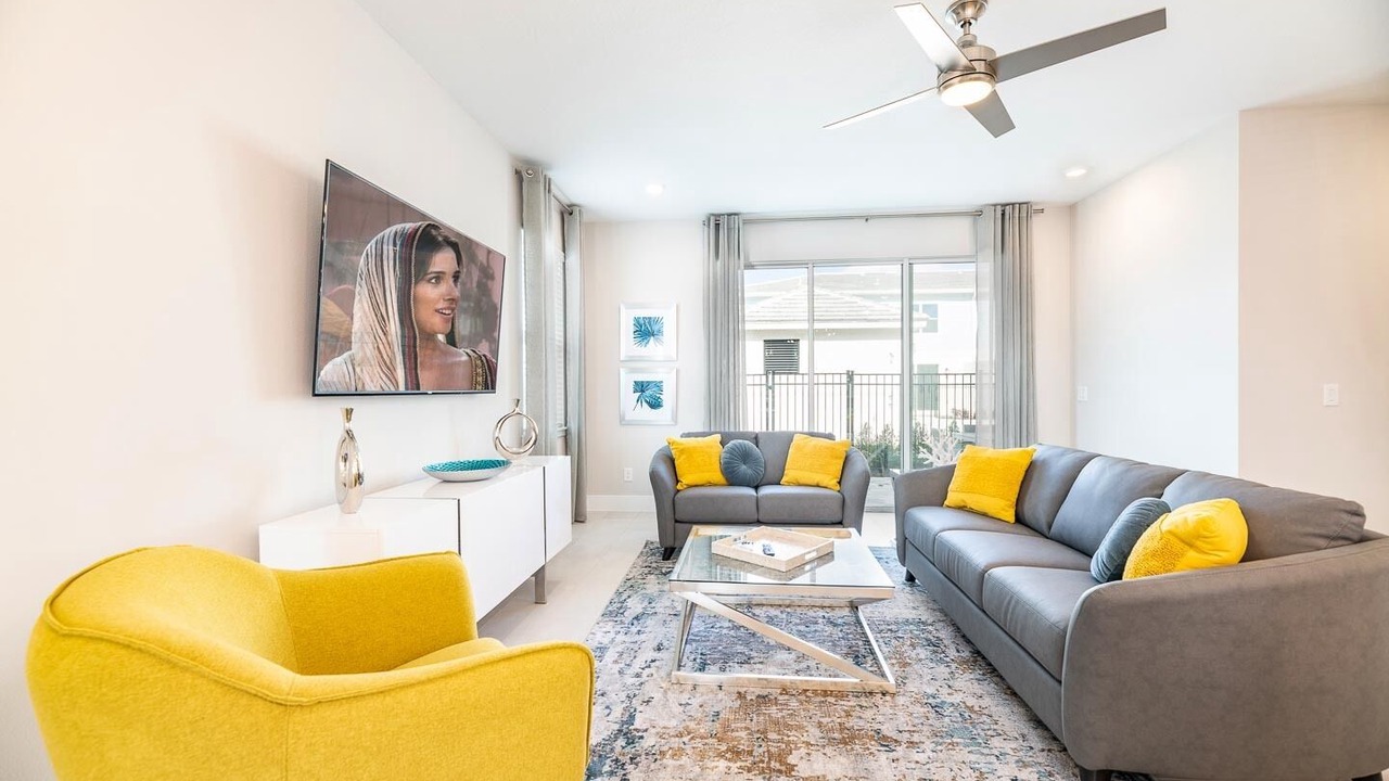 Photo of Bedroom in Bay Lake