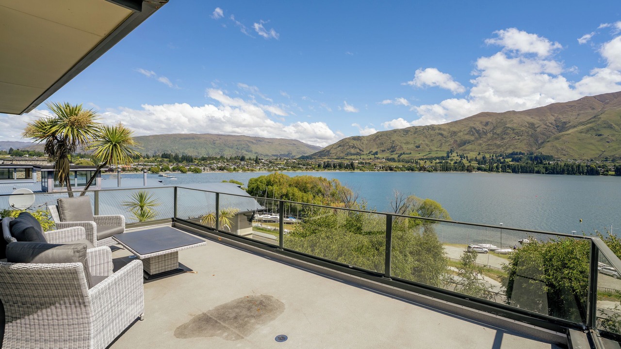 Photo of Patio Balcony in Wanaka