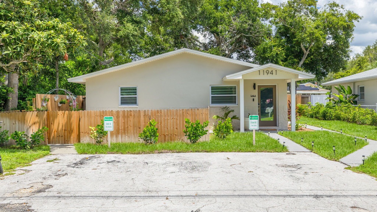 Photo of Outdoor in Largo
