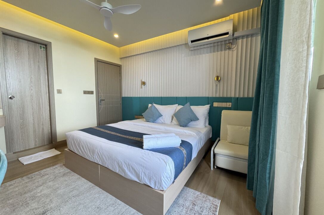 Photo of Bedroom in Male