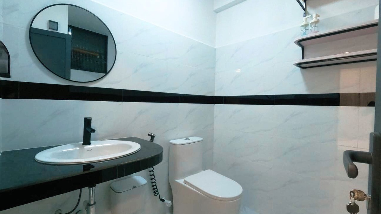 Photo of Bathroom in Kudahuvadhoo
