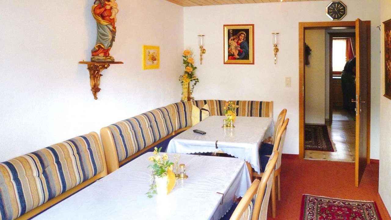 Photo of Livingroom in Fuegen
