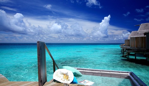 Sunset Overwater Villa with Swirl Pool King