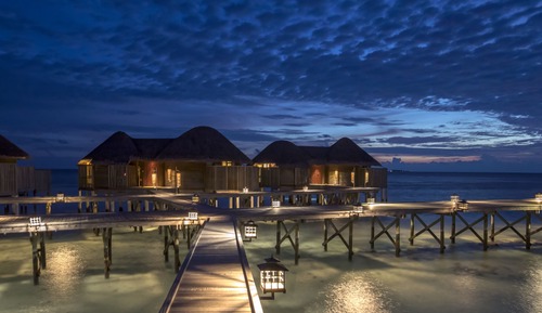 Family Villa (Water)