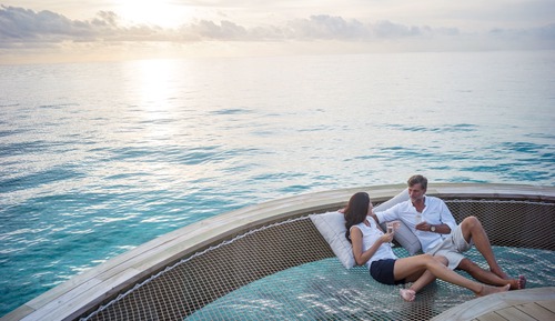 3 Bedrooms, Overwater (Residence, Club InterCont. Benefits)