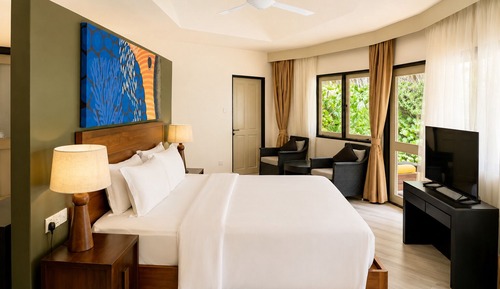 Three Bedroom Beach Villa with Private Pool