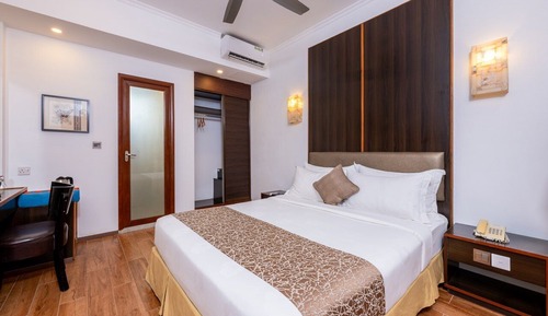 Deluxe Double Room, Pool View