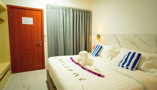 Deluxe Double Room, Garden View