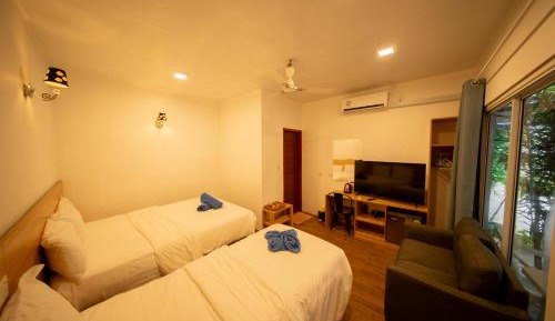 Triple Room with Garden View