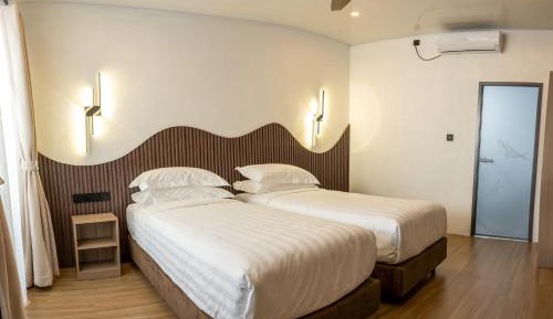 Deluxe Double or Twin Room with Garden View