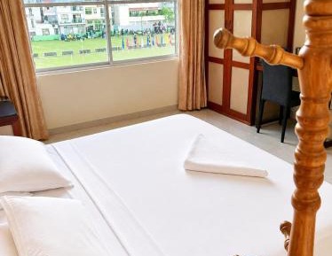 Double or Twin Room with City View