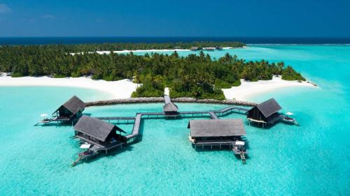 Water Villa Queen Pool   