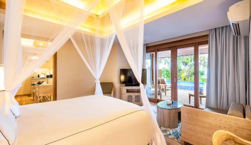 Beach Residence - Complimentary Floating Breakfast (once per stay) for book dates, 10th FEB 2026 onwards, and stay dates 11 April to 30 September 2026