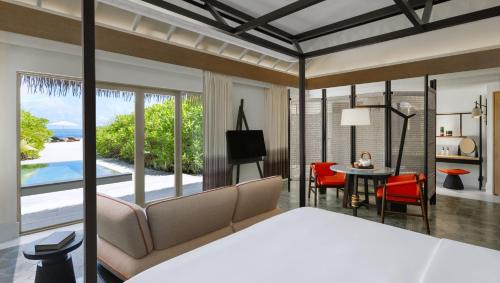 Beach Pool Villa - Club Benefits
