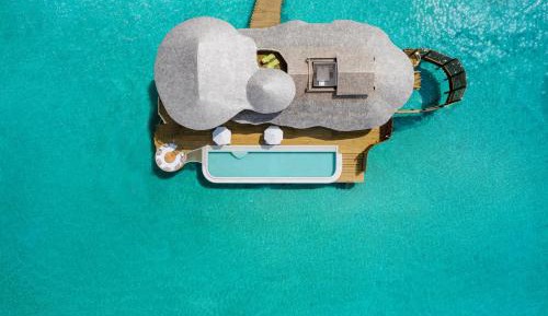 2 Bedroom Water Reserve with Slide