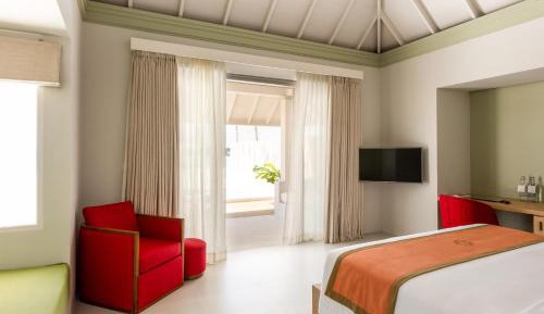 Grand Beach Villa with Pool - 50% Discount on Return Airport transfers and free 45 mins SPA for 2 Adults with min 3-nights stay, from booking date 15th March, for stay period till 22nd Dec 2026
