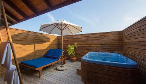 Romantic Ocean Villa