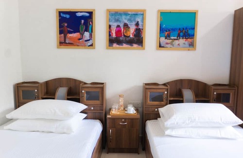 Magoodhoo House | PALM REST MALDIVES