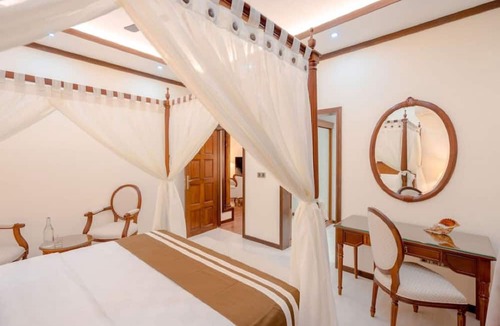 Fuvahmulah Villa | Alafehi Retreat Luxury Villas with Pool Access