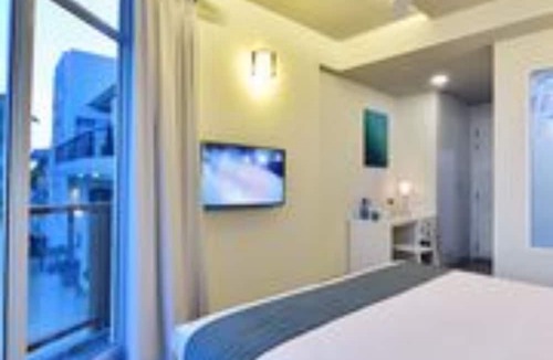 Maafushi House | Velana Beach Hotel Maldives