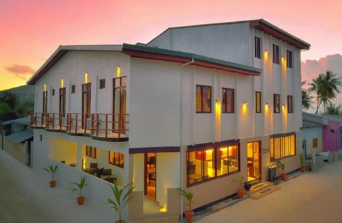 Maafushi Hotel | WhiteShell Island Hotel & Spa