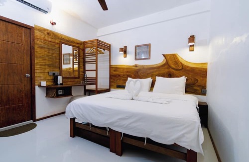 Dhiffushi House | VelaaVani - Turtle Hive Dhiffushi