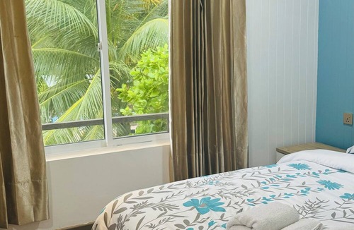 Thulusdhoo Island Hotel | Wave Crest Retreat