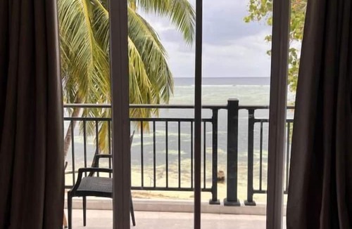 Dhidhdhoo Hotel | Alma Maldiva beach hotel